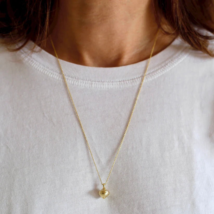 3D SPINNING TOP NECKLACE
