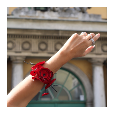 Blossoming Bracelet in red / Exclusive collection 